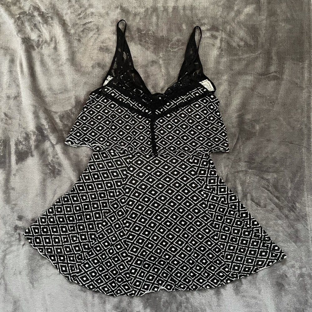 Ecote dress size M